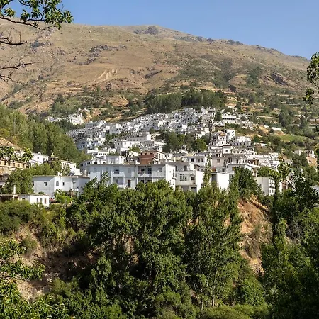 El Fuerte De Atabuey Holiday home Trevelez